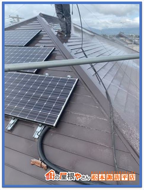 箕輪町屋根塗装　洗浄